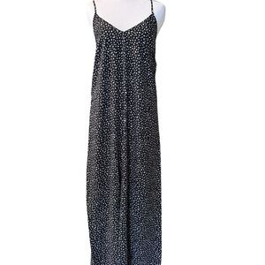 Old Navy Black and White Maxi Dress